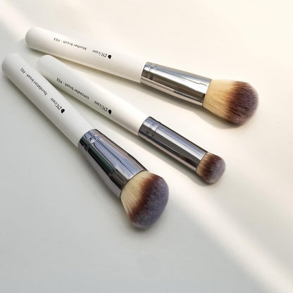 Makeup Brushes 3Pcs Foundation Contour Brush& Concealer Brush& Blusher Brush Face Kabuki Blush Bronzer Travel Buffing Stippling Contour Liquid Blending Makeup Brush Set White